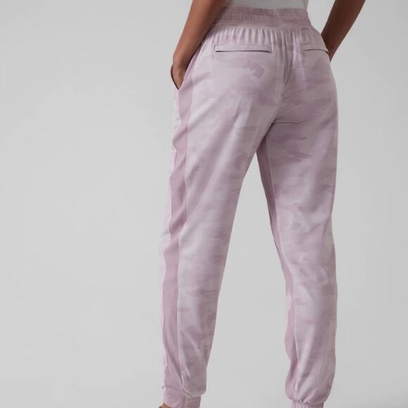 Athleta Light Purple Camo Brooklyn Warm Lined Joggers - Picture 9 of 11